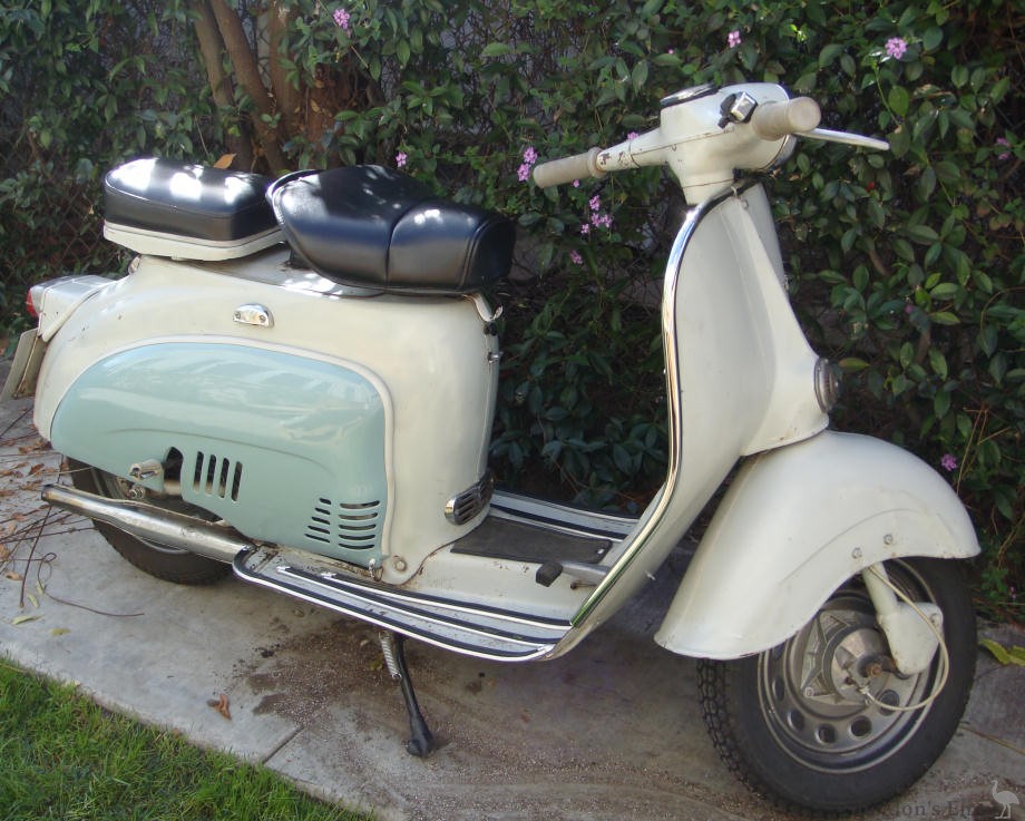 Agrati-Capri-1961-80cc.jpg
