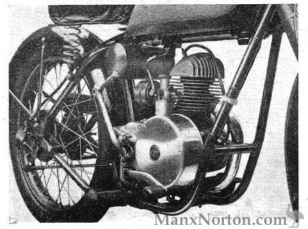 Bown-1952-Tourist-Trophy-122cc.jpg