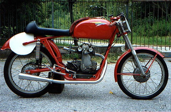 Ceccato_1955_75cc.jpg