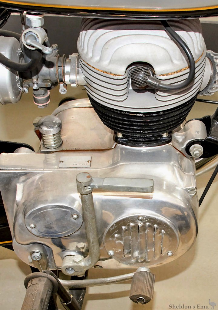 MAF-1958-150cc-MMS-MRi-02.jpg