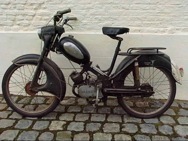 Phoenix-Groningen-49cc-Moped-2.jpg