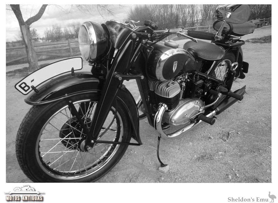 DKW-1941-NZ500-WB-MANT-18.jpg