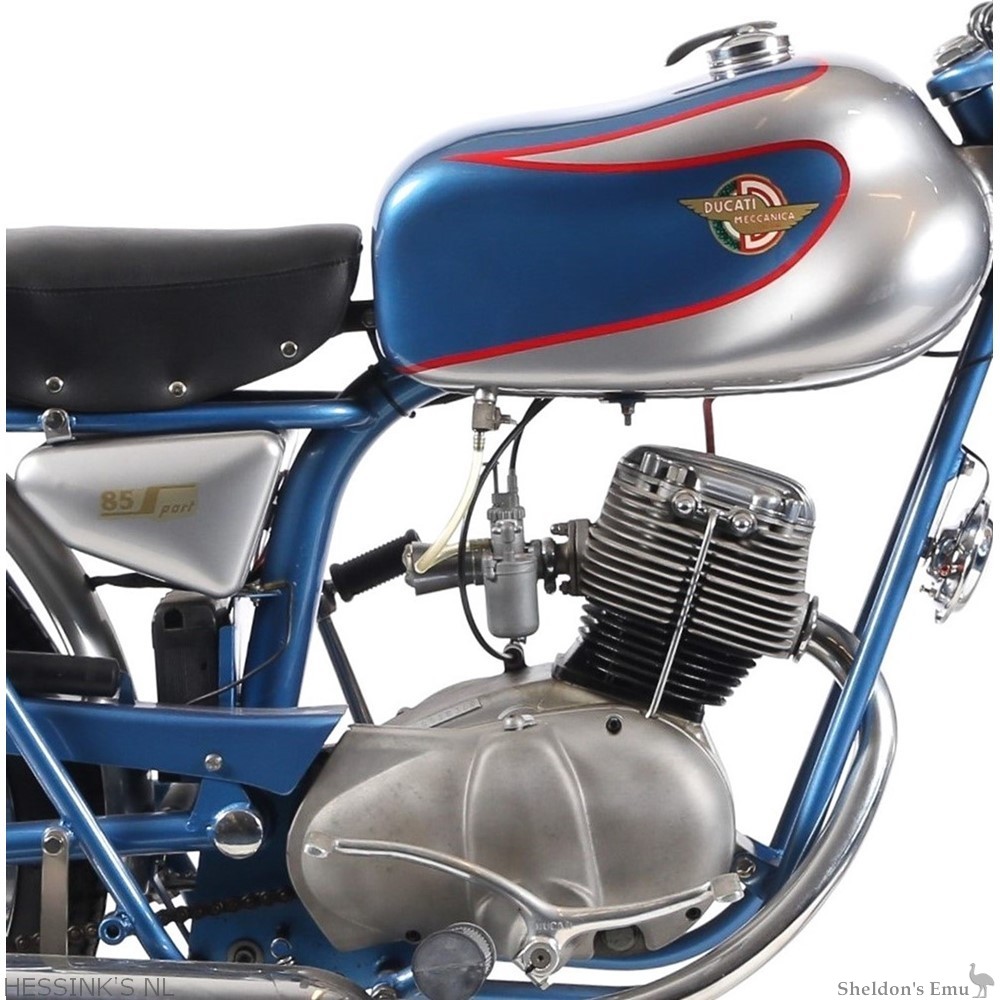 Ducati-1959-85-Sport-Hsk-03.jpg