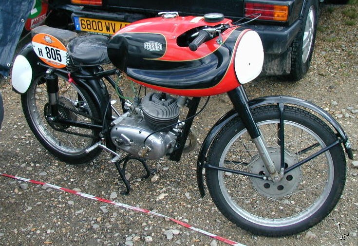 Ferrari_Racebike.jpg