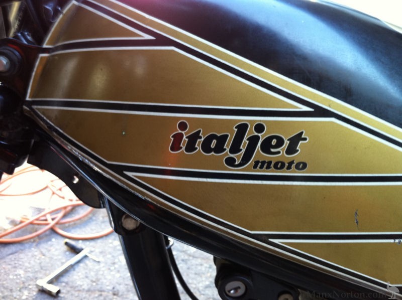 Italjet-1980-Roadmaster-350-4.jpg