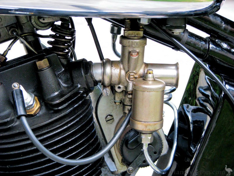 Moto-Arnaldi-1933-JAP-170-6.jpg