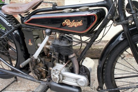 Raleigh-1927-Model-14-248cc-SV-4.jpg