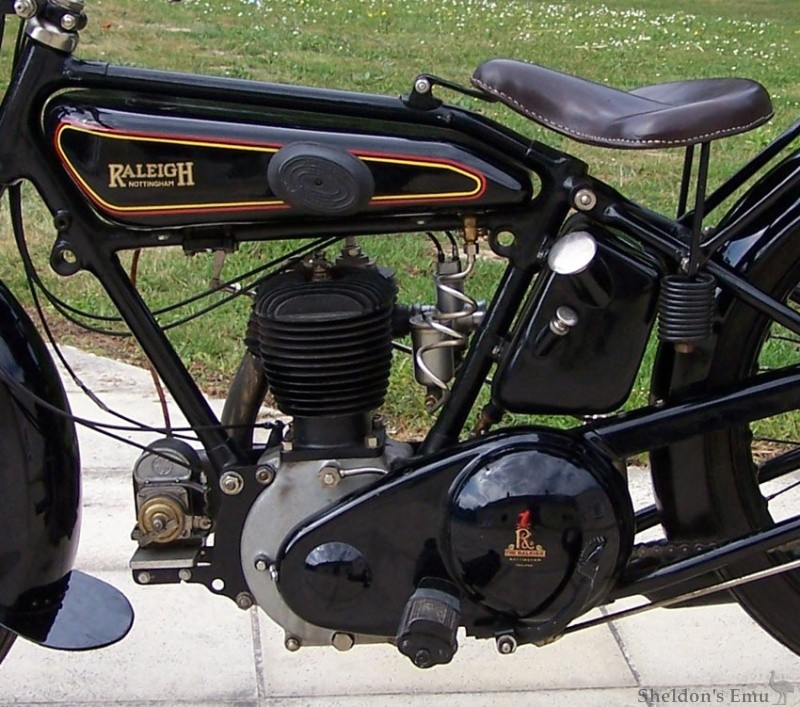 Raleigh-1927-Model-21-500cc-SV-7.jpg