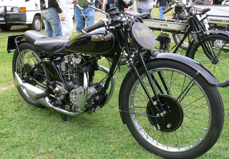 Rudge-1930-350cc-Radial-Valve.jpg