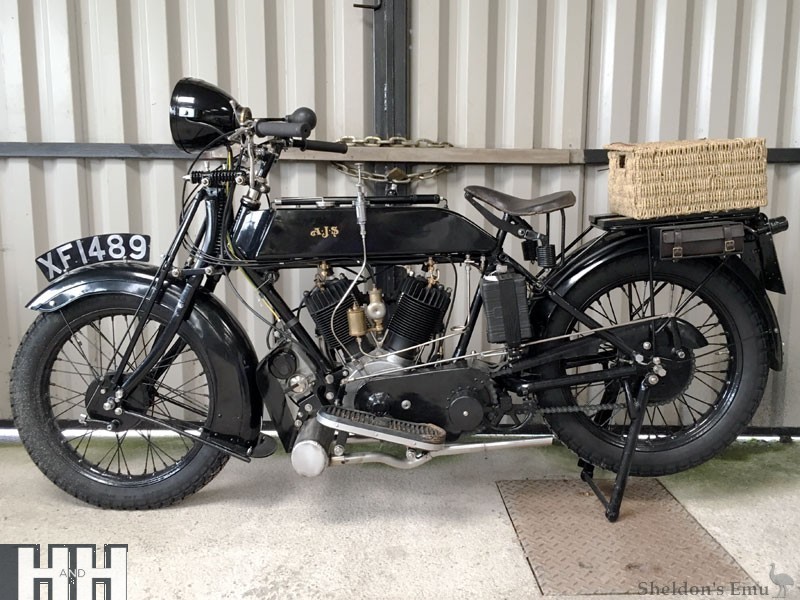 AJS-1921-Model-D-799cc-HnH-01.jpg