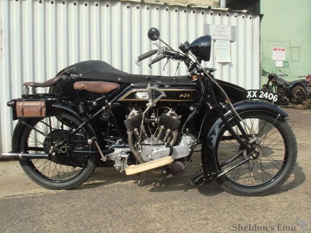 AJS-1925-V-Twin-Combination-AB-15.jpg