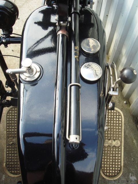 AJS-1925-V-Twin-Combination-AB-5.jpg
