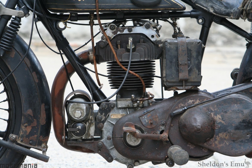 AJS-1928-K8-500cc-Motomania-2.jpg