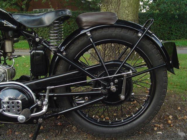 AJS-1934-R10-AB-3733-06.jpg