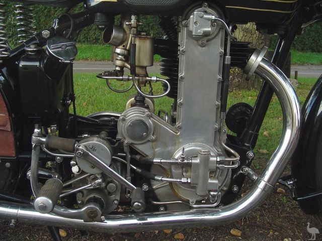 AJS-1934-R10-AB-3733-11.jpg