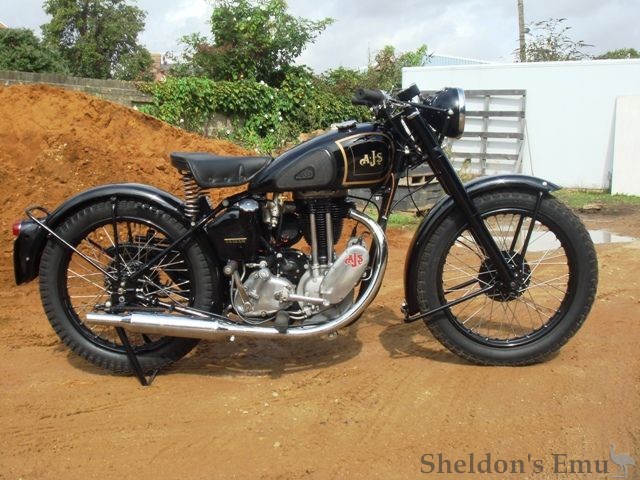 AJS-1945-16M-350cc-AB-07.jpg