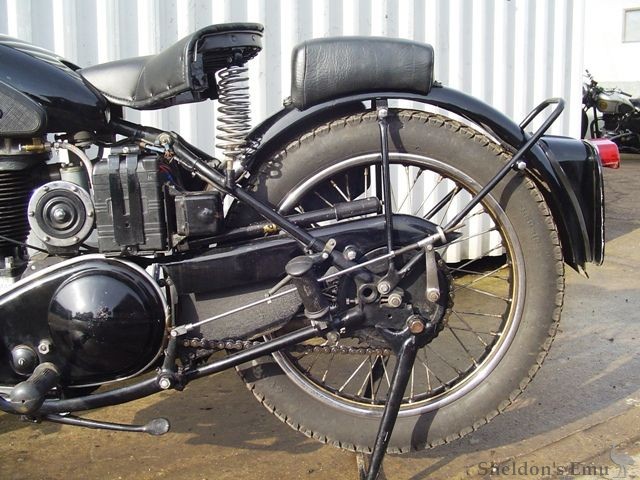 AJS-1948-Model-16-350cc-AB-09.jpg