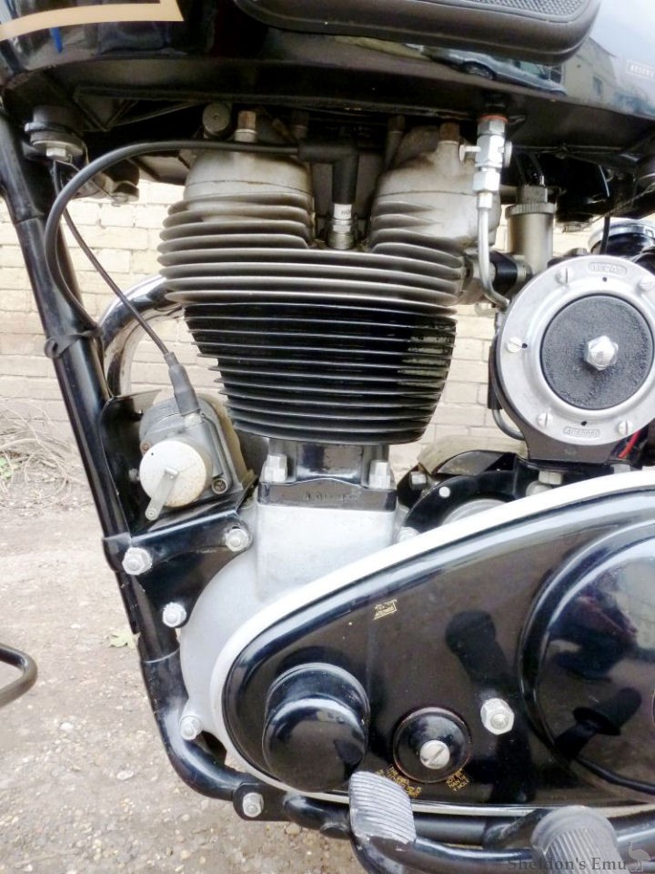AJS-1952-Model-18-500cc-AT-03.jpg