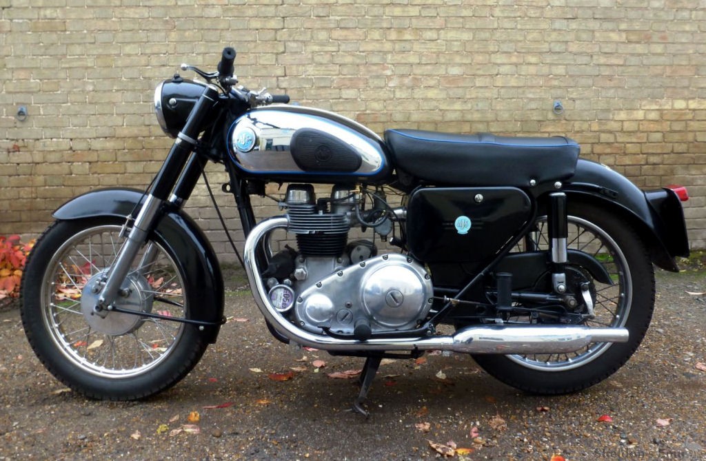 AJS-1961-Model-31-350cc-AT-01.jpg