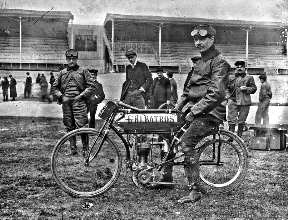 L'Albatros 1905 Coupe Hydra