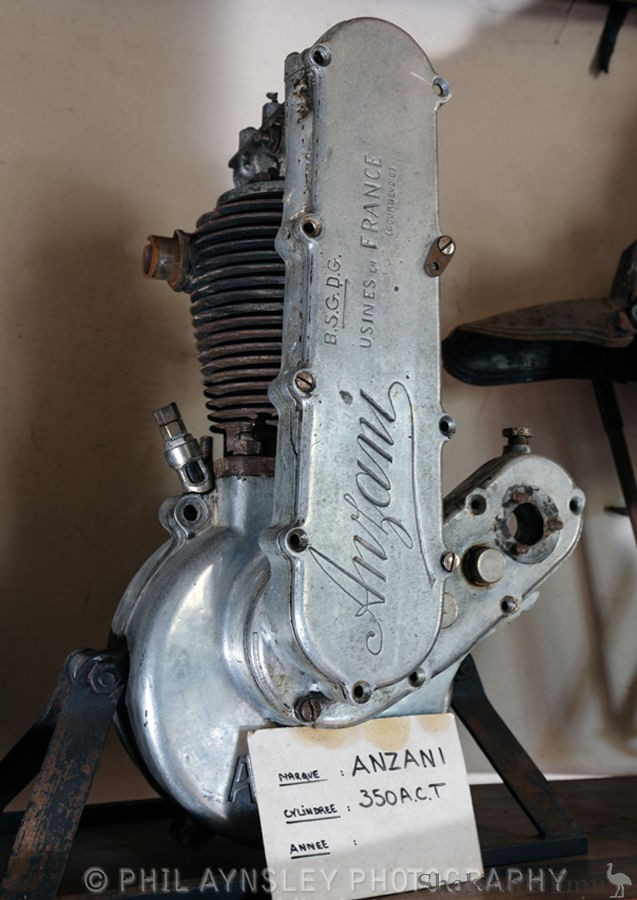Anzani-1910c-350cc-Engine-PA.jpg
