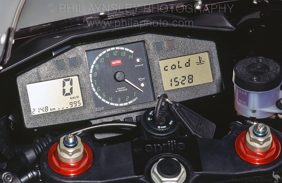 Aprilia-1999-RS250-PA-08.jpg
