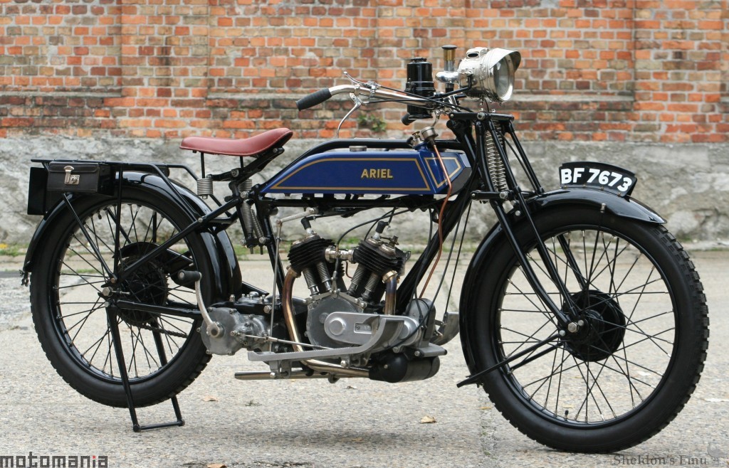 Ariel-1922-800cc-AKD-Moma-01.jpg