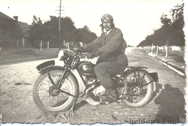 Baker-1938-Villiers-125-Poland-1.jpg