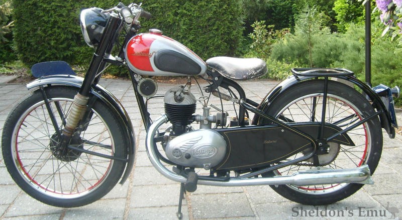 Batavus-1951-Villiers-197cc.jpg