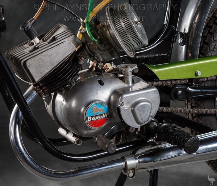 Benelli-1964-Sport-50-006.jpg