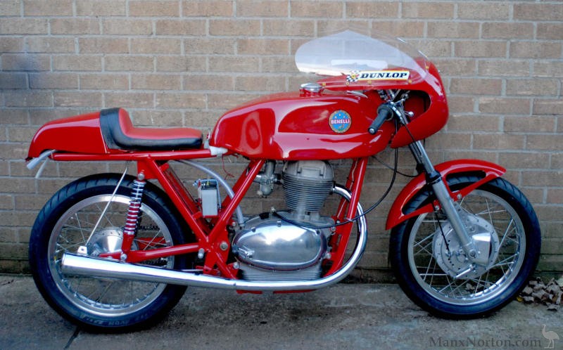 Benelli-1967c-350cc-Racer.jpg