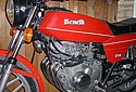 Benelli-1981-250-Quattro-detail.jpg