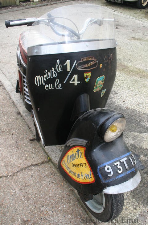 Bernardet-1950-C50-Scooter-125cc-3.jpg