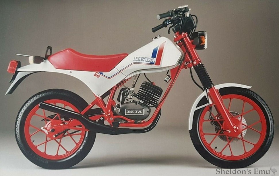 Beta-1983-Squirrel-50cc-02.jpg
