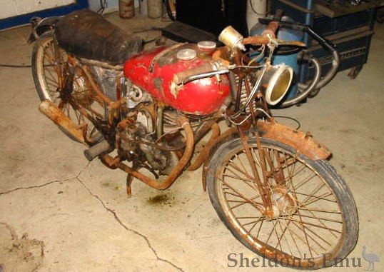 Bianchi-175cc-OHV-exposed-valves-CH.jpg