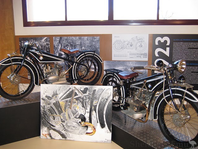 BMW-Museum-2-Bassella.jpg