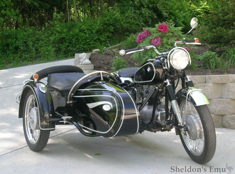 BMW-R27-with-Steib-LS200-Sidecar.jpg