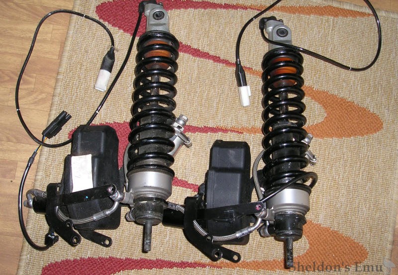 BMW-Shocks-7702732.jpg