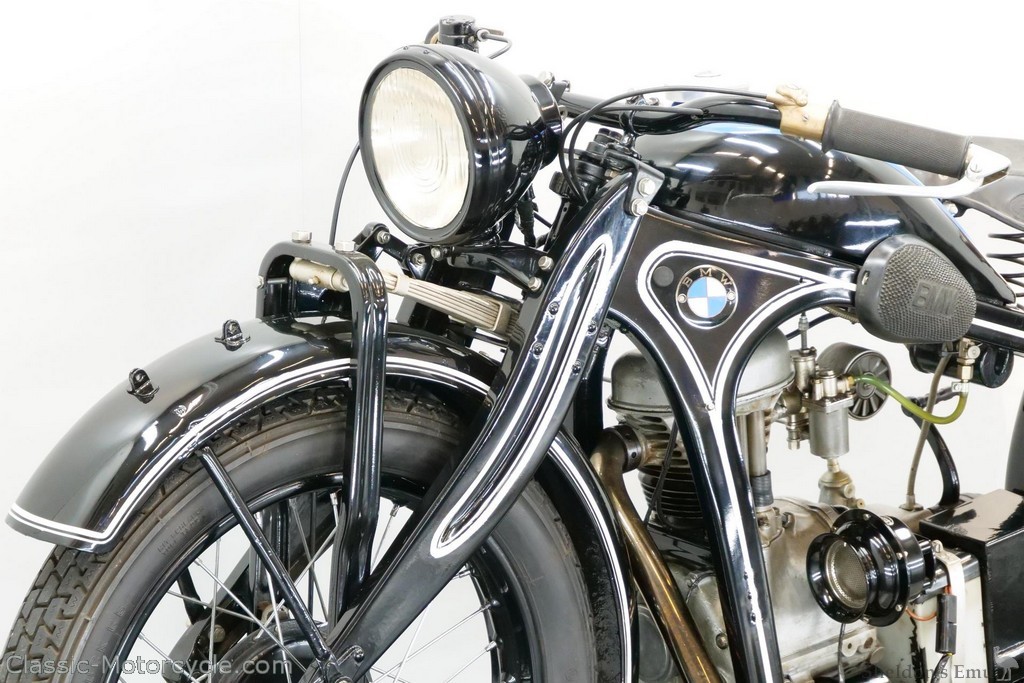 BMW-1933-R2-200cc-CMAT-03.jpg