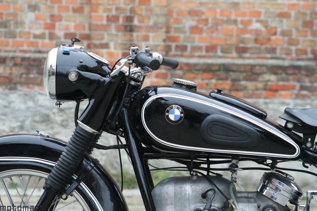 BMW-1953-R67-2-Motomania-3.jpg