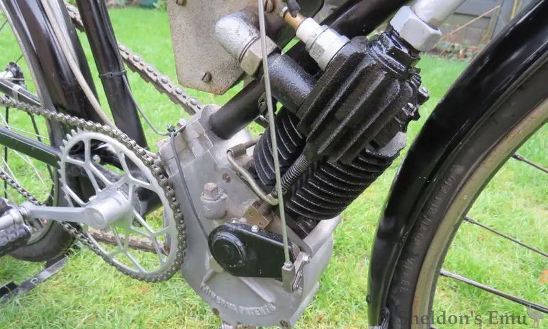 Rothwell-1903c-147cc-IconUK-02.jpg