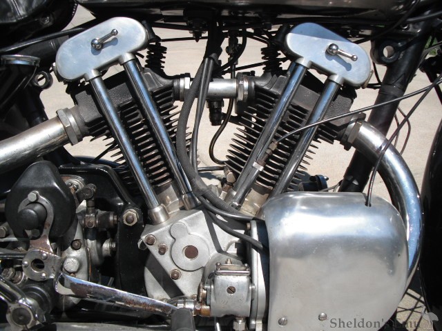 Brough-Superior-1934-680-5.jpg