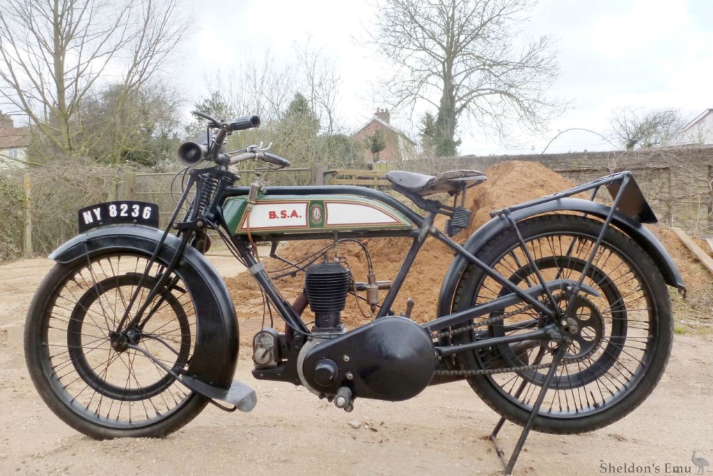 BSA-1926-Model-L-350cc-01.jpg
