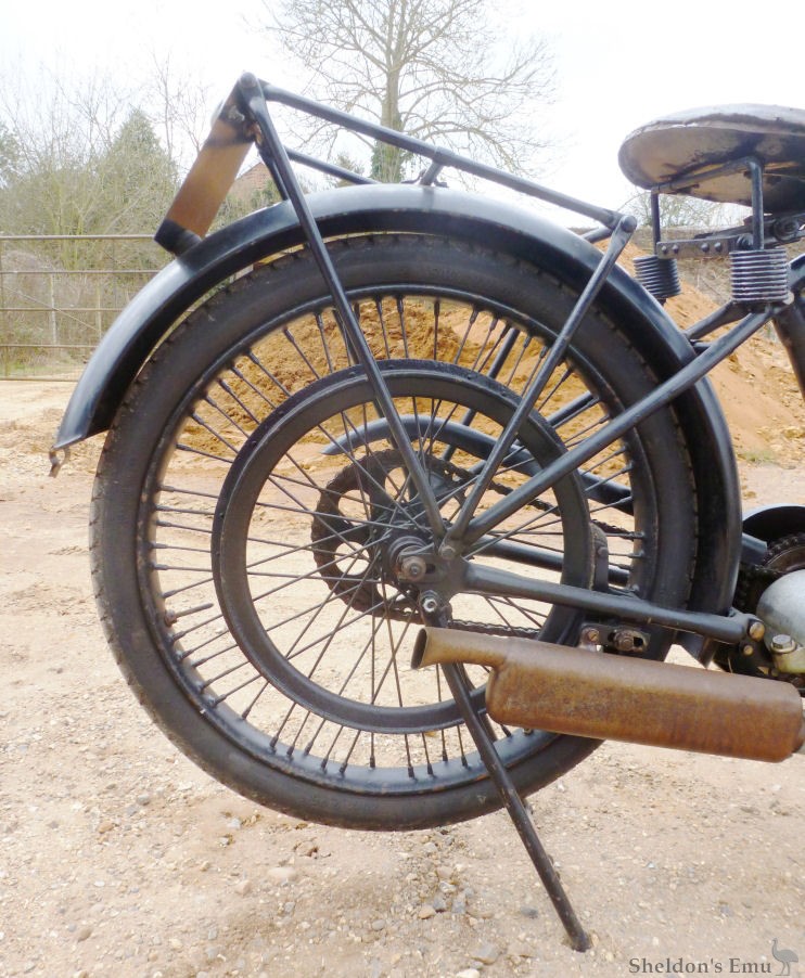 BSA-1926-Model-L-350cc-11.jpg