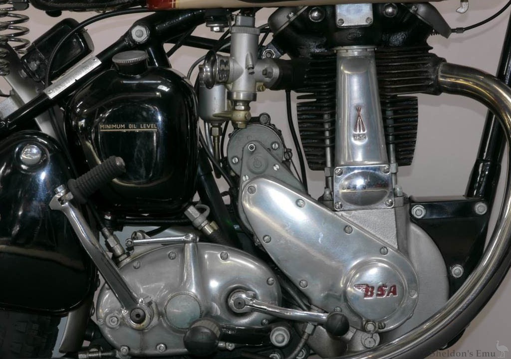 BSA-1952-B34-500cc-Competition-NZM-04.jpg