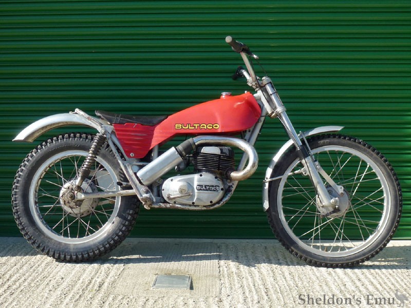 Bultaco-Sherpa-T-250-HnH.jpg