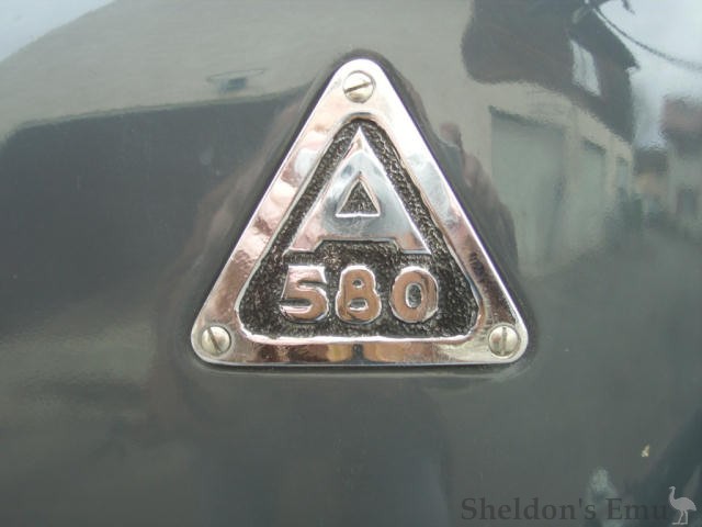 Condor-A580-Imperial-badge.jpg