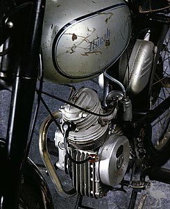 Ducati-65TL-01.jpg