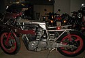 Egli-Kawasaki-Z1000-2.jpg