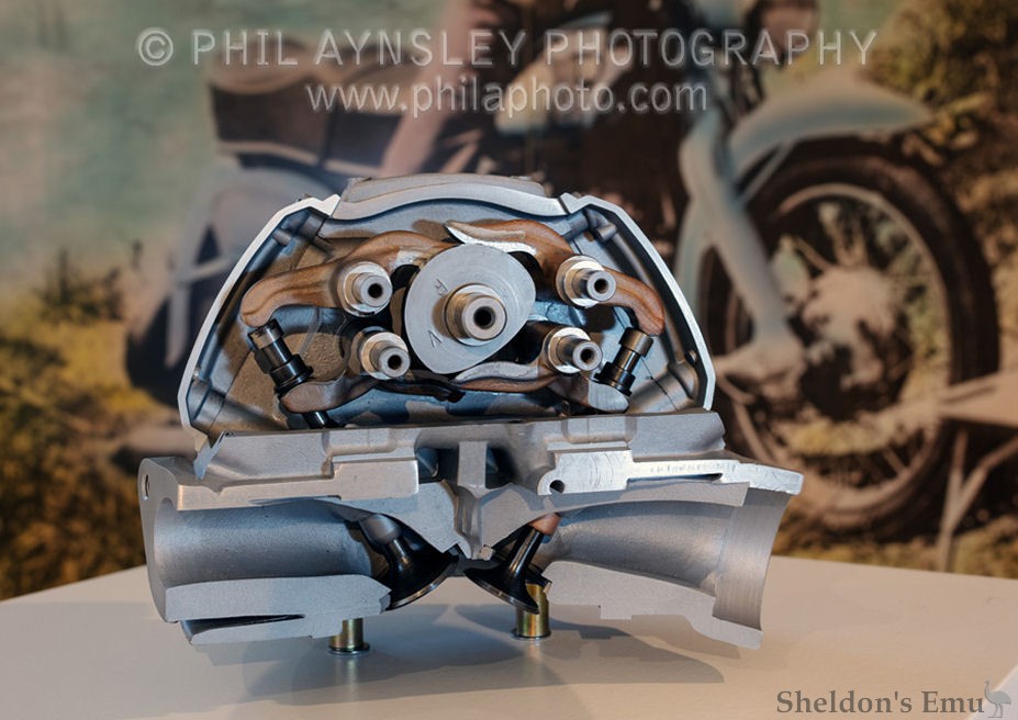 Desmo-Engine-PA-ZMu.jpg
